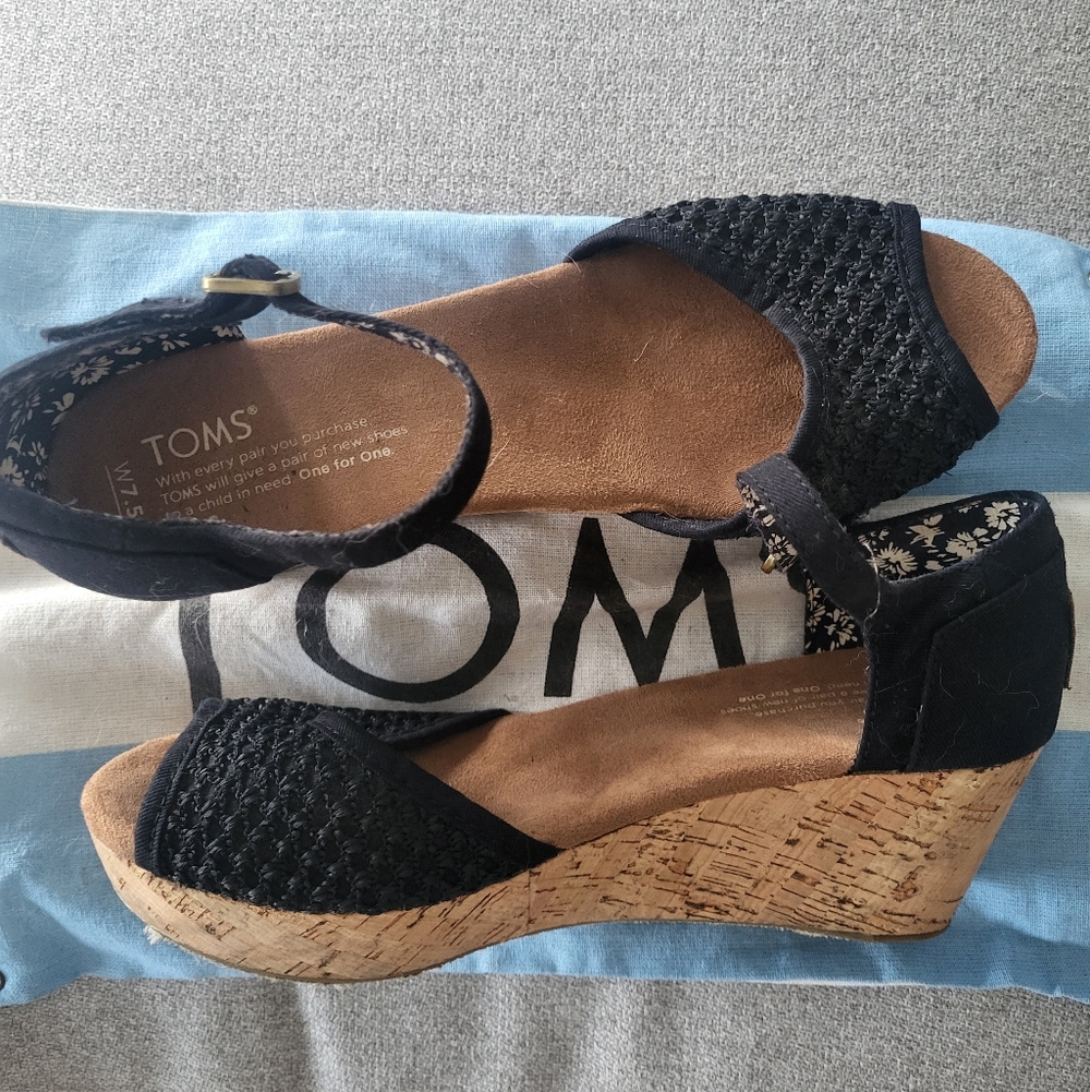 TOMS Black Woven Wedge Sandals